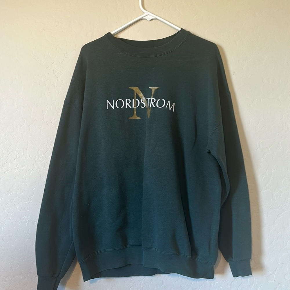 Long sleeve sweatshirt